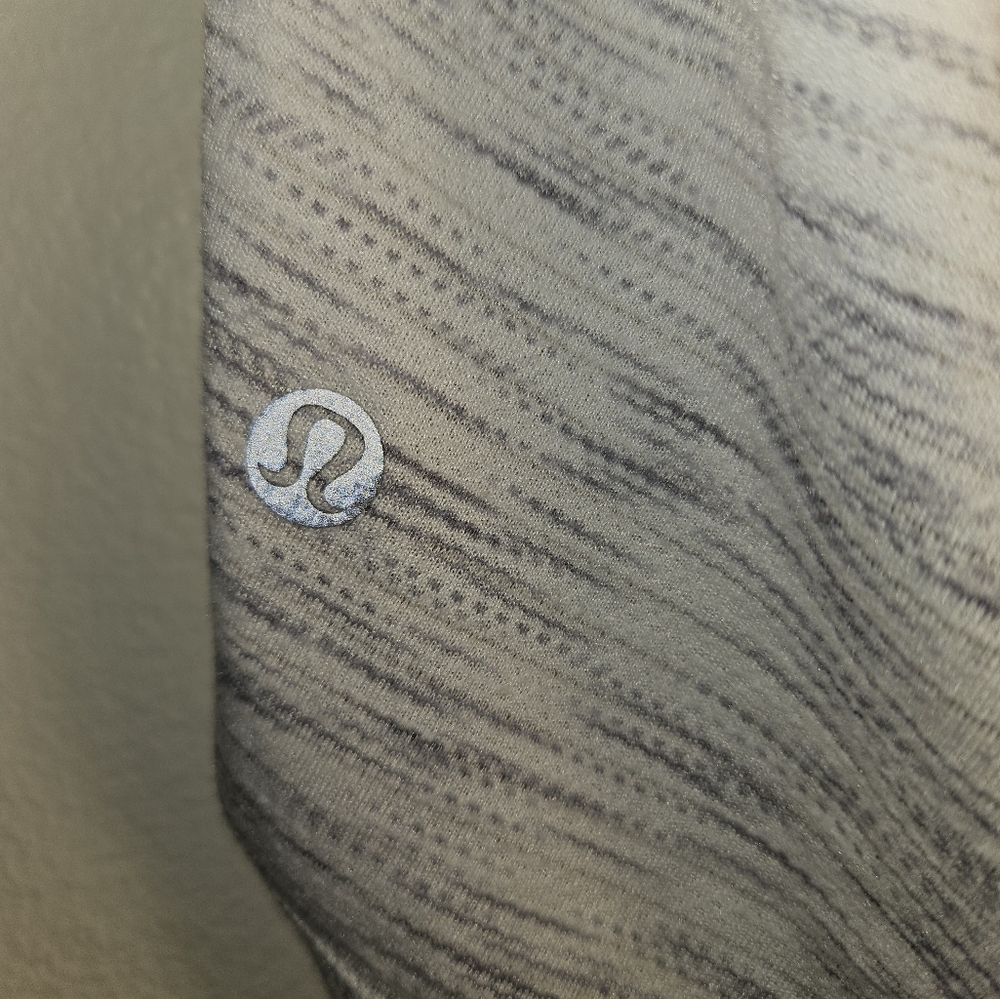 Lululemon Athletica Gray Sleeveless Tank Top - Picture 4 of 5